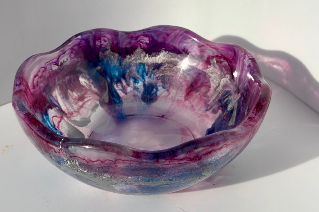 Resin Pinch Bowl