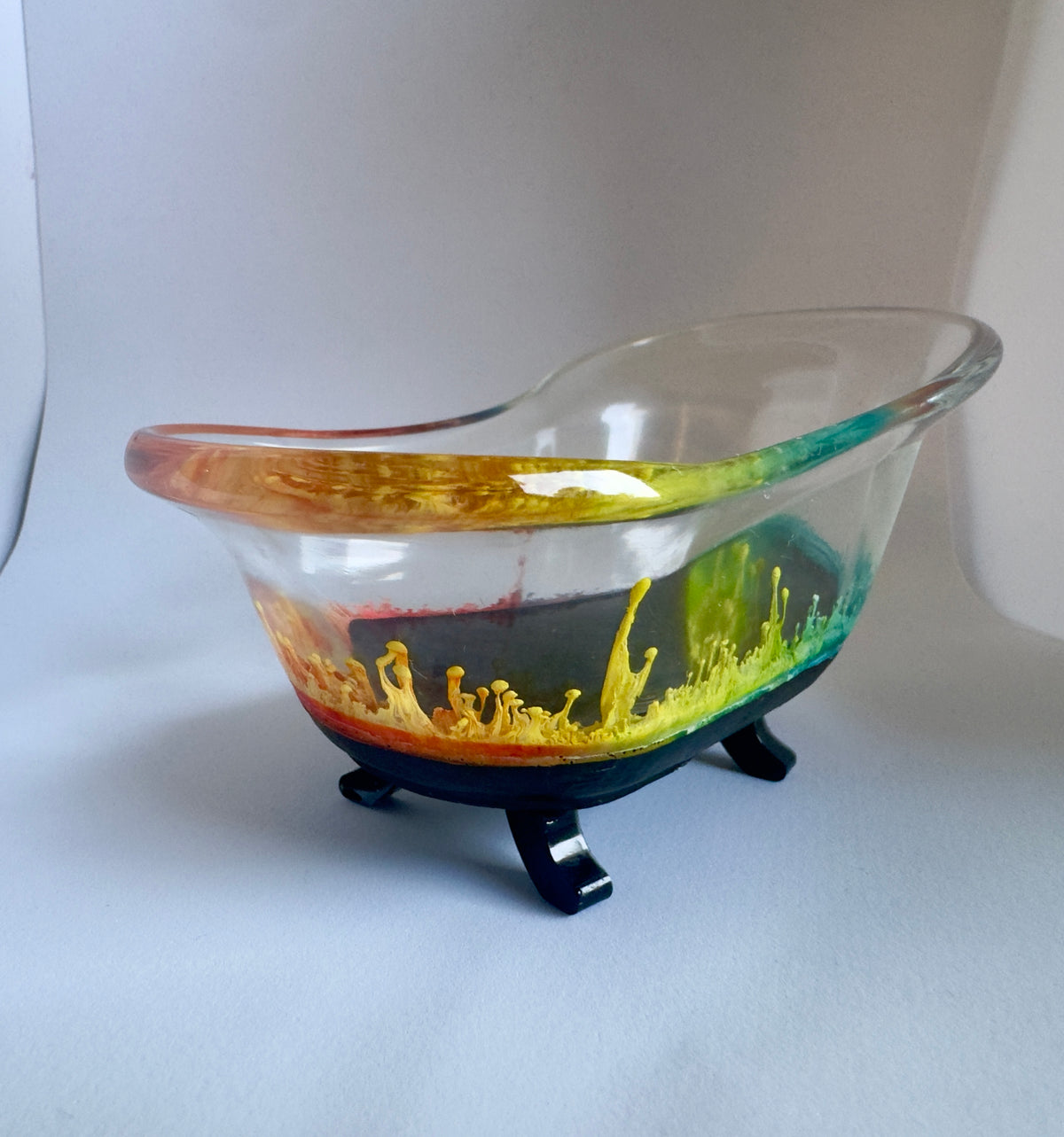 Mini Clawfoot Bathtub Soap Dish | Unique Resin Bathroom Decor